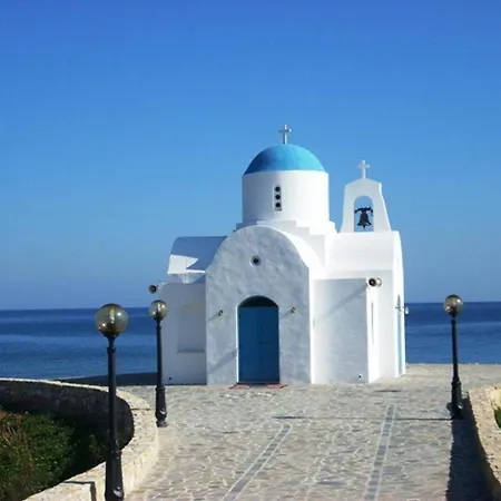 Andros 2 Bed, Free Wi-fi, Safe, Complex Pool *