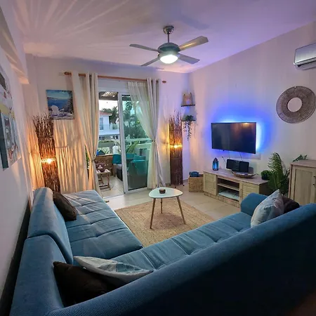 Apartment Andros 2 Bed, Free Wi-fi, Safe, Complex Pool Paralimni