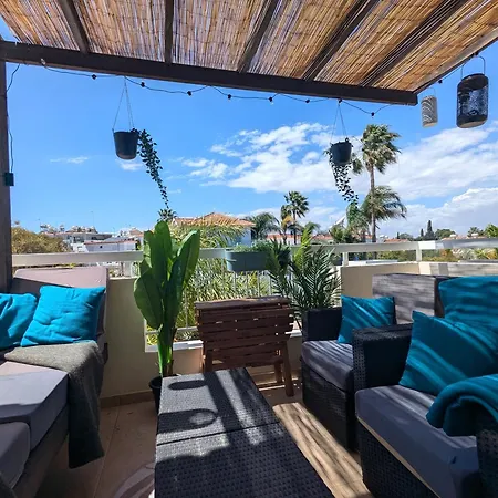 شقة Andros 2 Bed, Free Wi-fi, Safe, Complex Pool باراليمني
