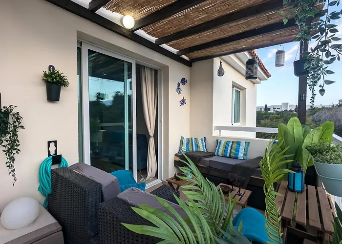 Lägenhet Andros 2 Bed, Free Wi-fi, Safe, Complex Pool Paralimni